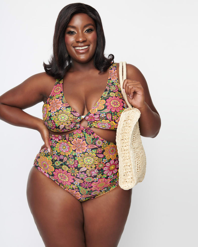 Unique Vintage Plus Size Kaleidoscope Floral Cut Out One Piece Swimsui
